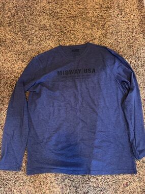 2 Men’s Navy and Green Long Sleeve Crewneck Shirts